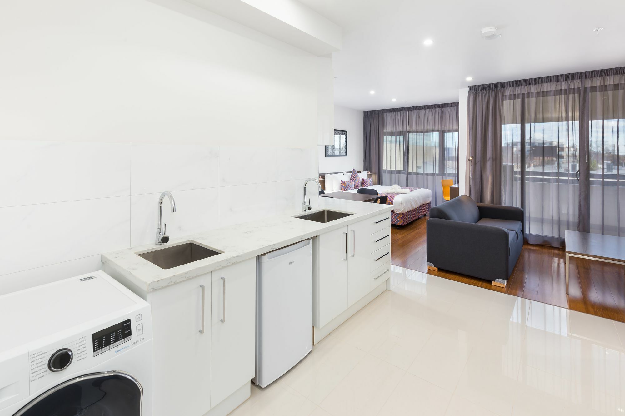 City Edge Dandenong Apartment Hotel Eksteriør bilde
