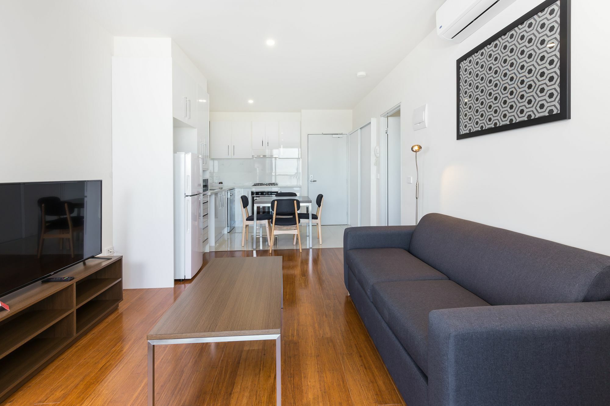 City Edge Dandenong Apartment Hotel Eksteriør bilde